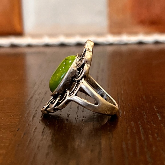 Antique Green Turquoise Ring - Picture 2 of 3